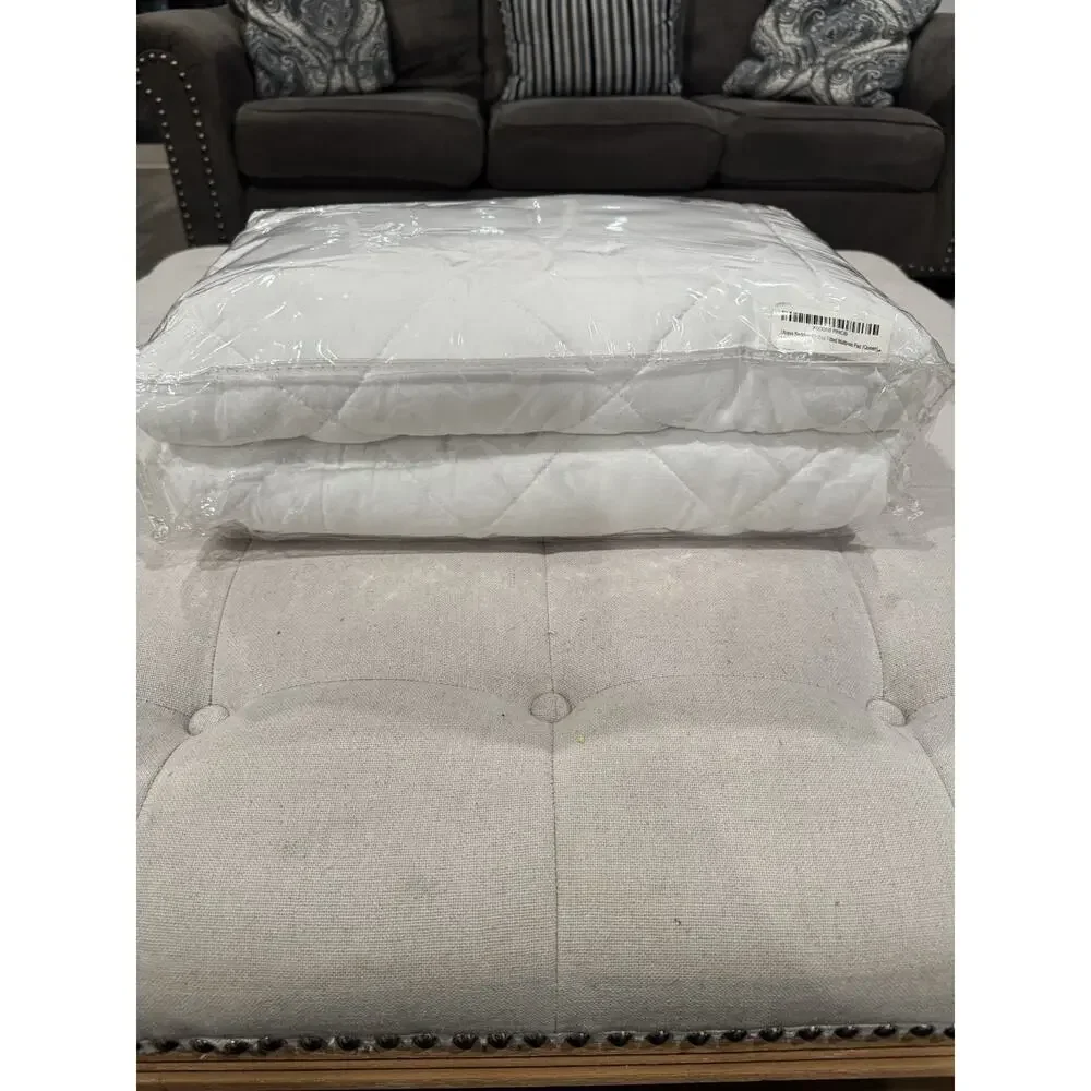 Utopia Bedding Quilted Fitted Mattress Pad Queen Deep Pocket 15-16in Cover